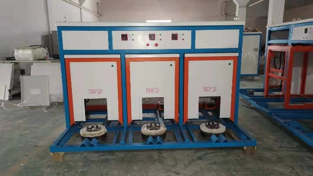您知道科鼎電磁模具加熱爐的功能有哪些嗎？